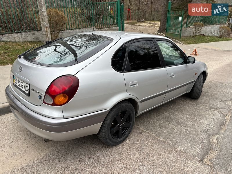 Хэтчбек Toyota Corolla 1998 в Львове фото 6 Хэтчбек Toyota Corolla 1998 в Львове