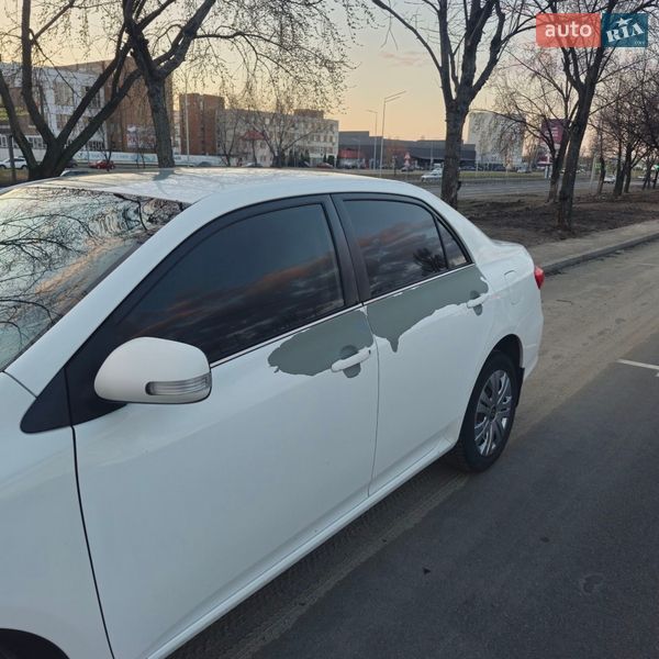 Седан Toyota Corolla 2010 в Киеве фото 6 Седан Toyota Corolla 2010 в Киеве