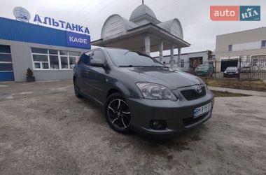 Хэтчбек Toyota Corolla 2005 в Сумах