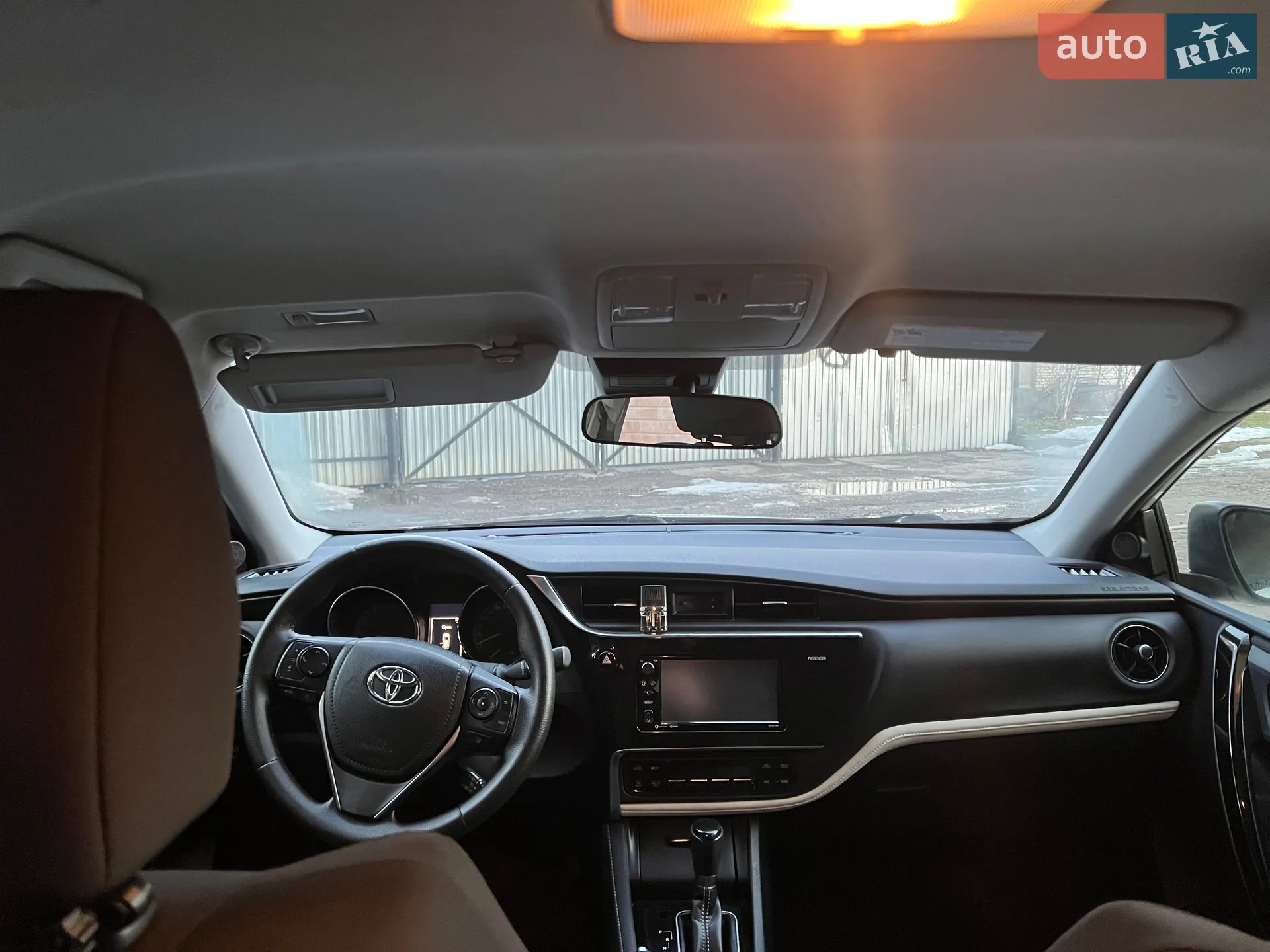 2016 Toyota Corolla - мініатюра 17