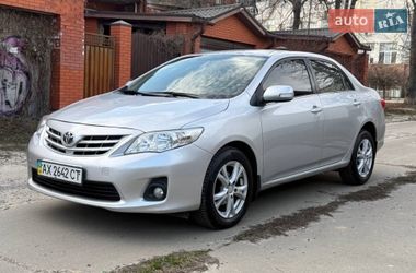 Седан Toyota Corolla 2012 в Харькове