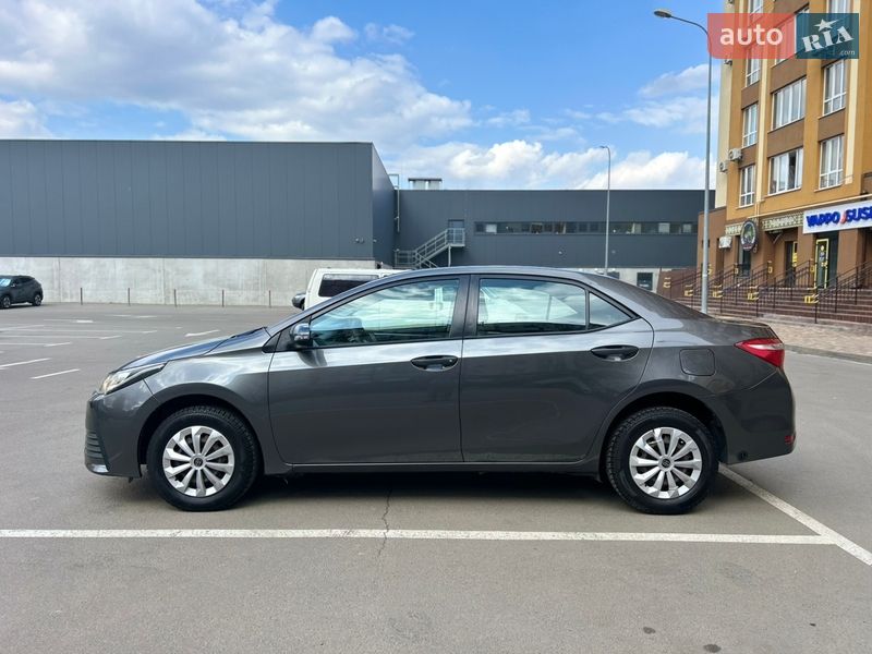 Седан Toyota Corolla 2017 в Киеве фото 8 Седан Toyota Corolla 2017 в Киеве