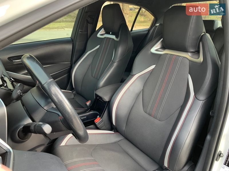 Седан Toyota Corolla 2021 в Кривом Роге