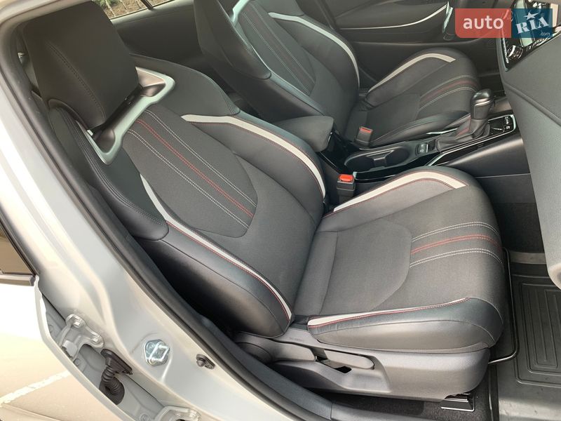 Седан Toyota Corolla 2021 в Кривом Роге