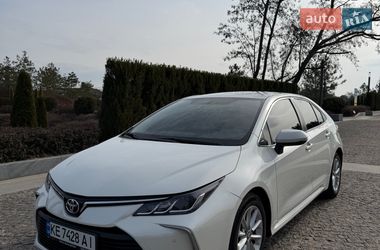 Седан Toyota Corolla 2019 в Днепре