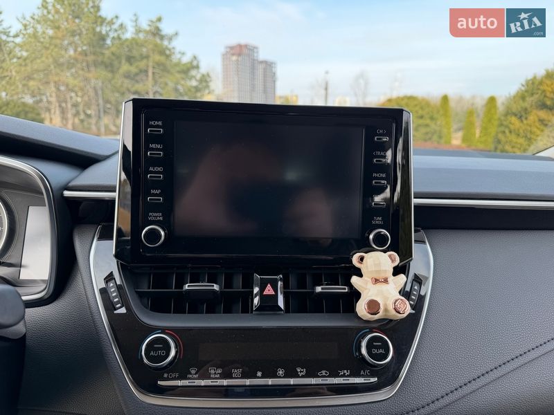 Седан Toyota Corolla 2019 в Днепре