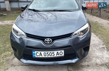 Седан Toyota Corolla 2016 в Золотоноші