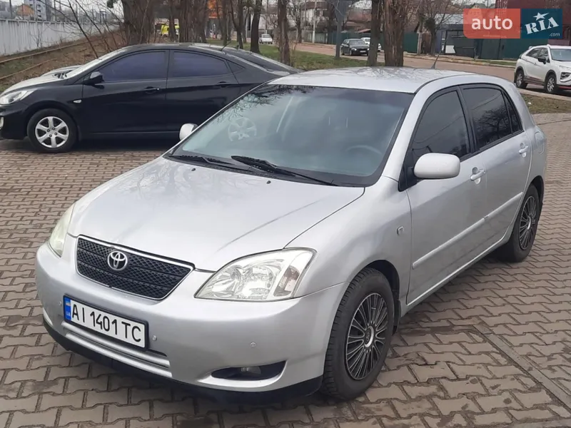 Toyota Corolla 2004
