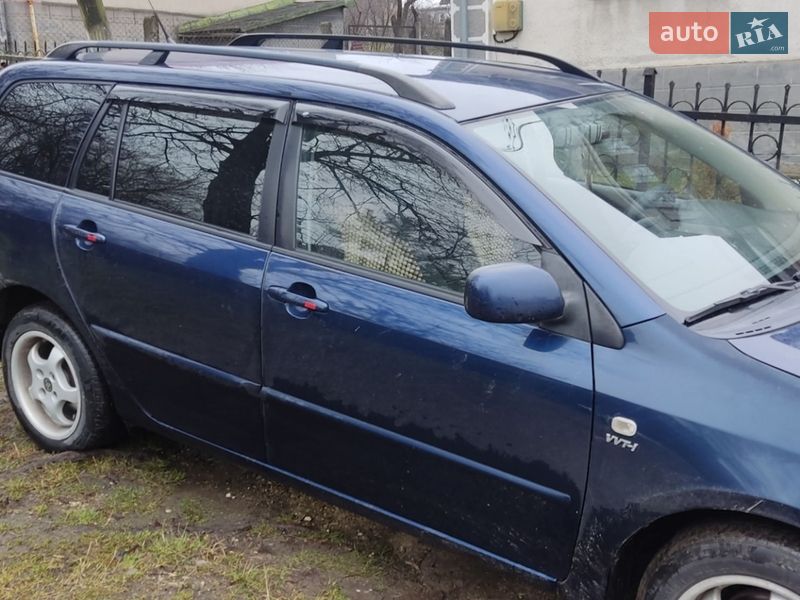 Універсал Toyota Corolla 2002 в Тернополі