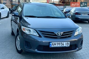 Седан Toyota Corolla 2012 в Житомире