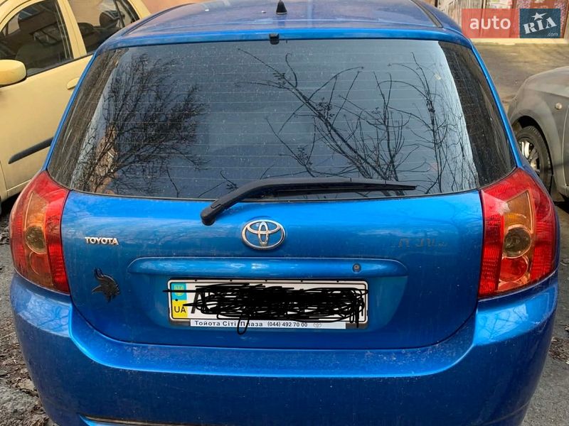 Хетчбек Toyota Corolla 2006 в Києві