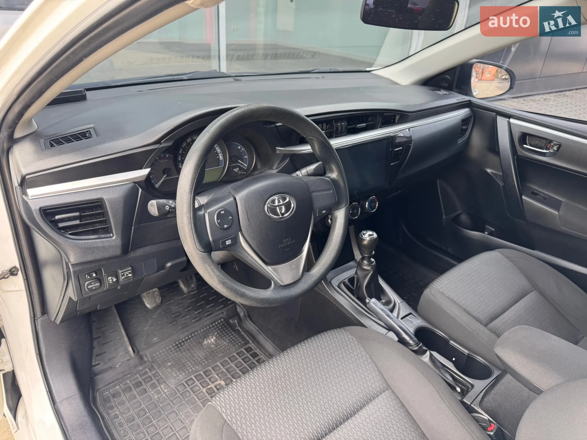 2014 Toyota Corolla - мініатюра 21