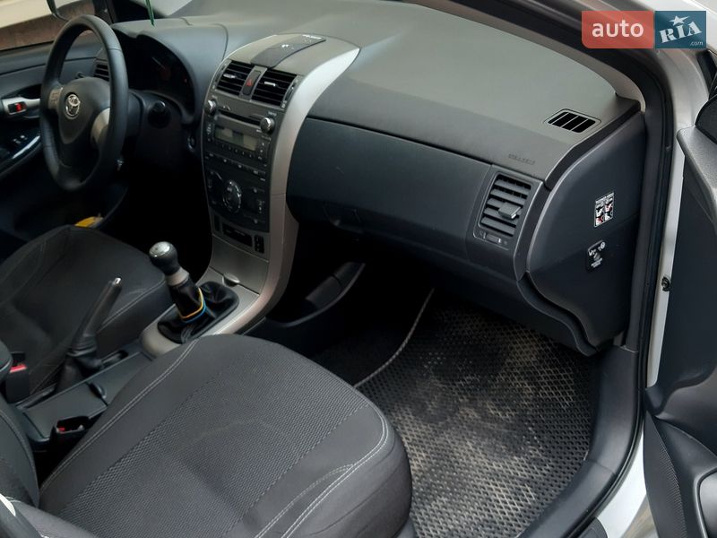 Седан Toyota Corolla 2007 в Ивано-Франковске фото 29 Седан Toyota Corolla 2007 в Ивано-Франковске