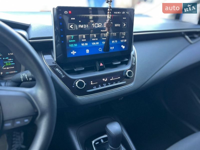 Седан Toyota Corolla 2019 в Дніпрі