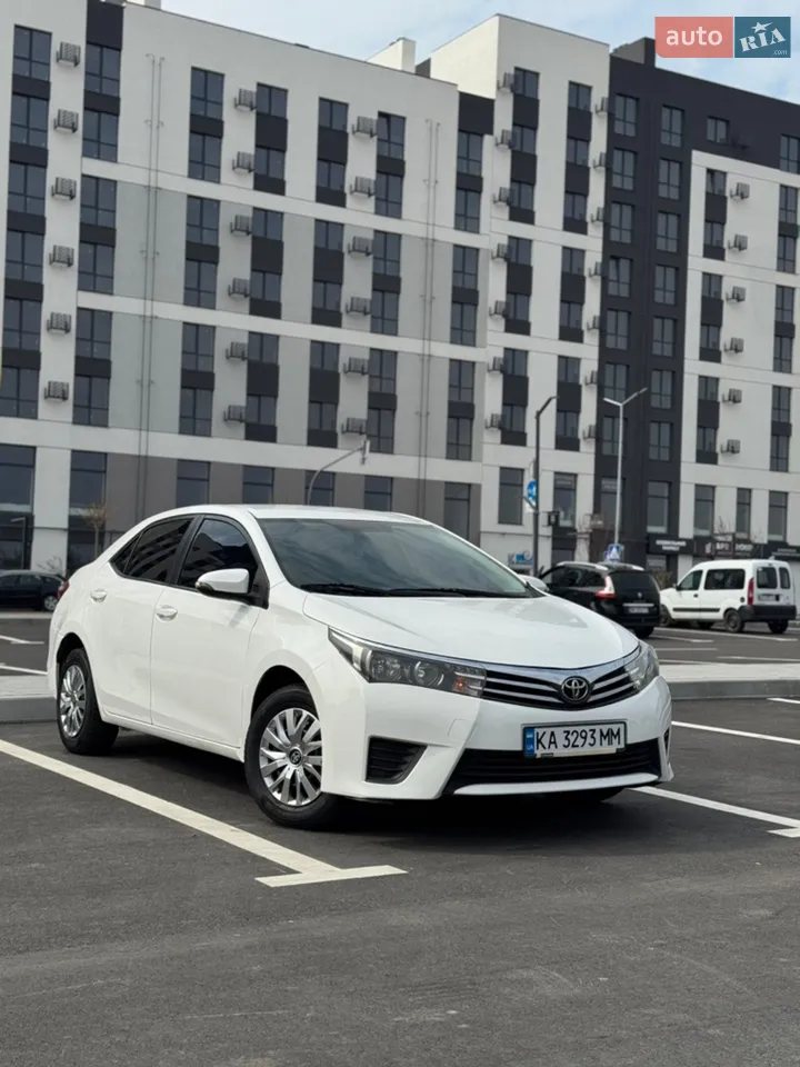 2013 Toyota Corolla - мініатюра 17