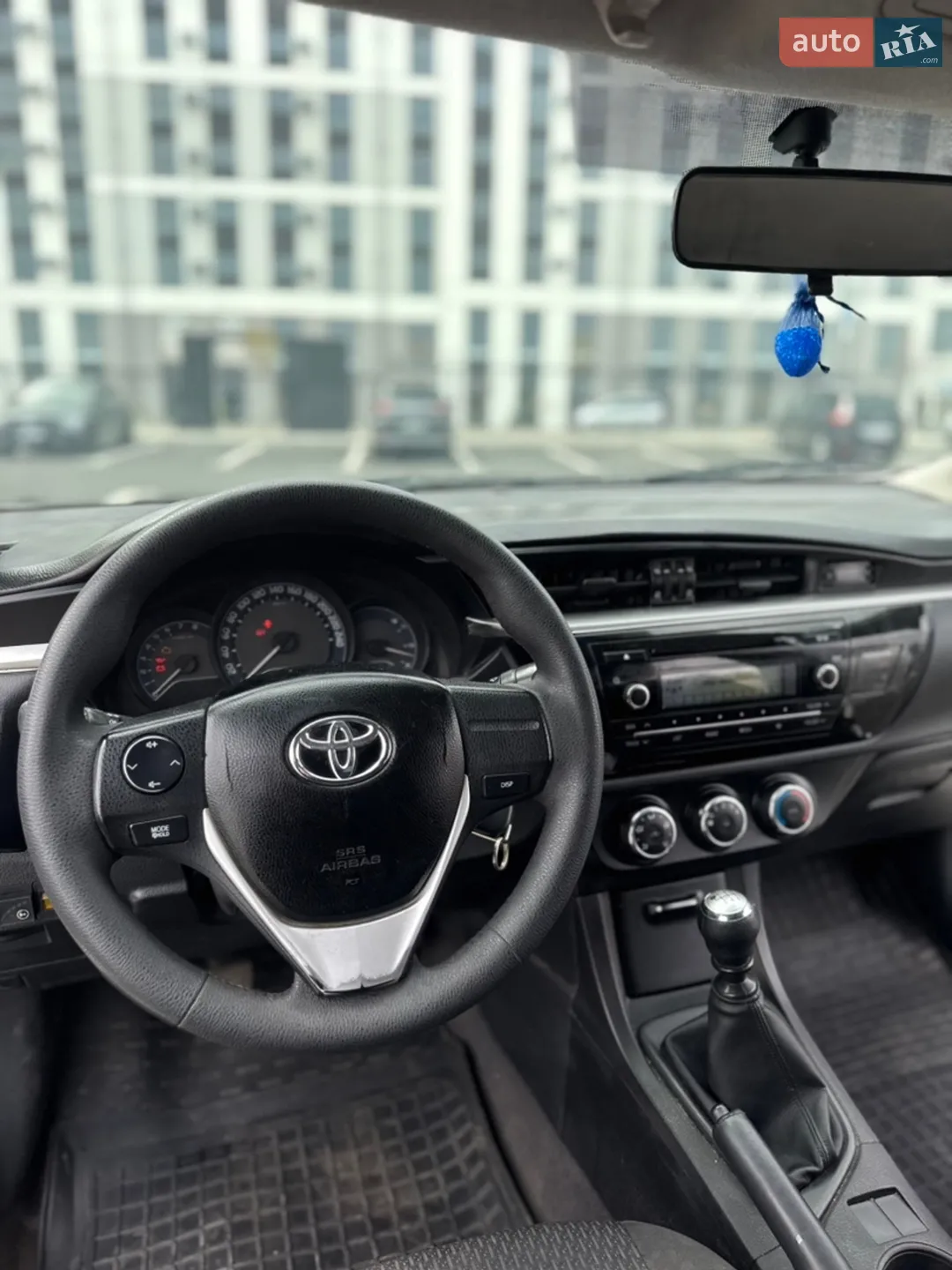 2013 Toyota Corolla - мініатюра 27