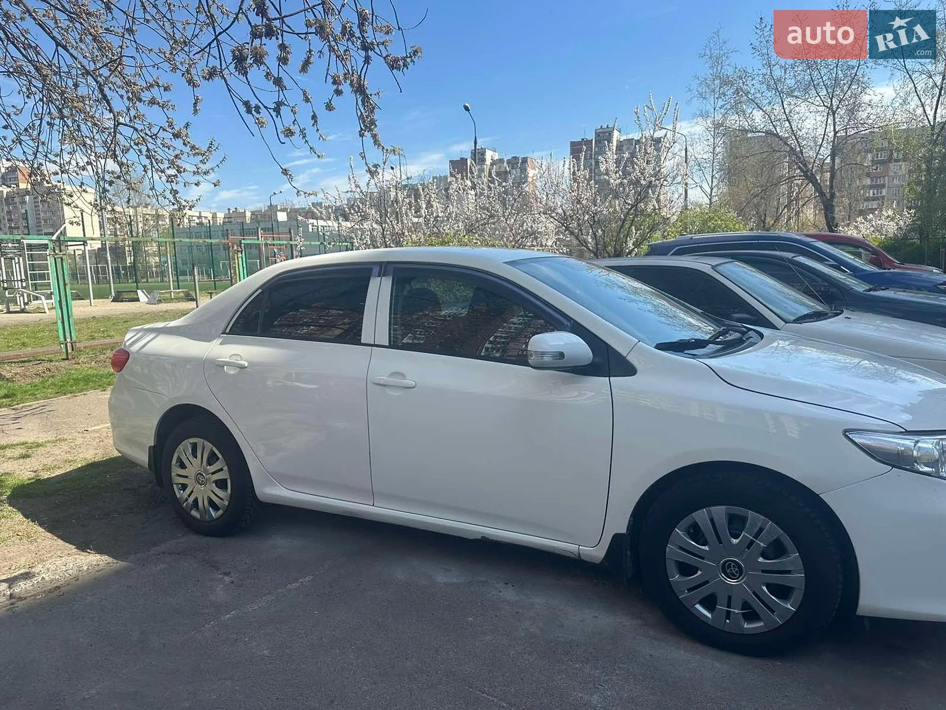 2011 Toyota Corolla - мініатюра 3