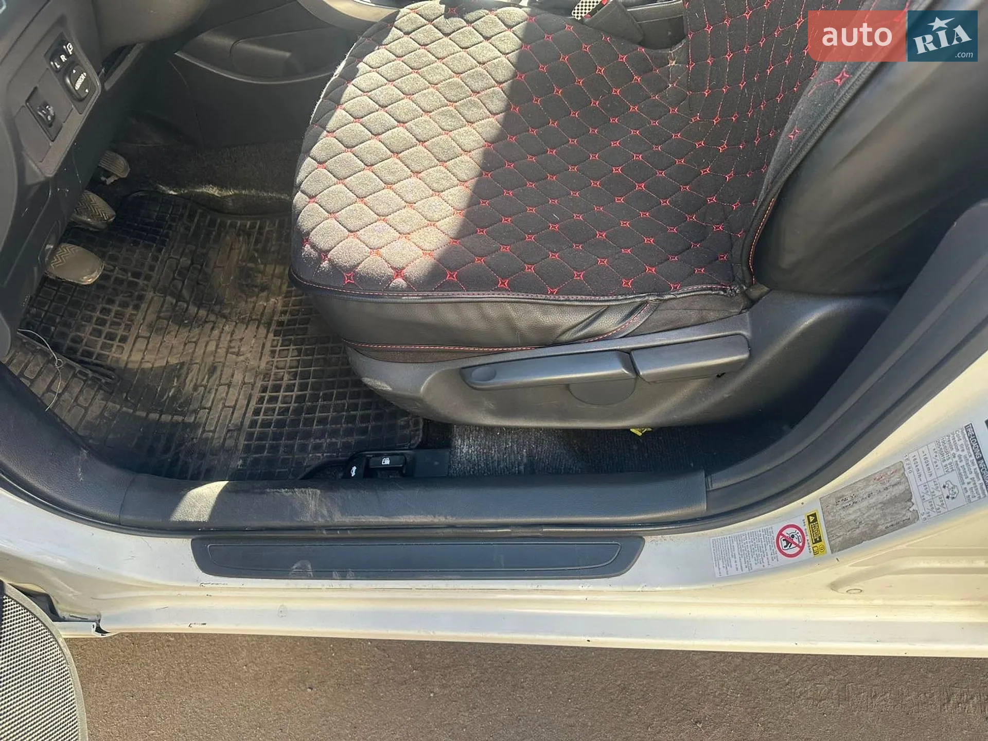 2011 Toyota Corolla - мініатюра 6