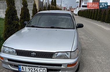Седан Toyota Corolla 1997 в Киеве