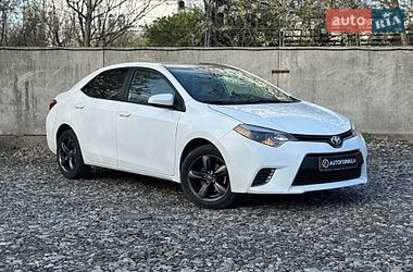 Седан Toyota Corolla 2016 в Києві