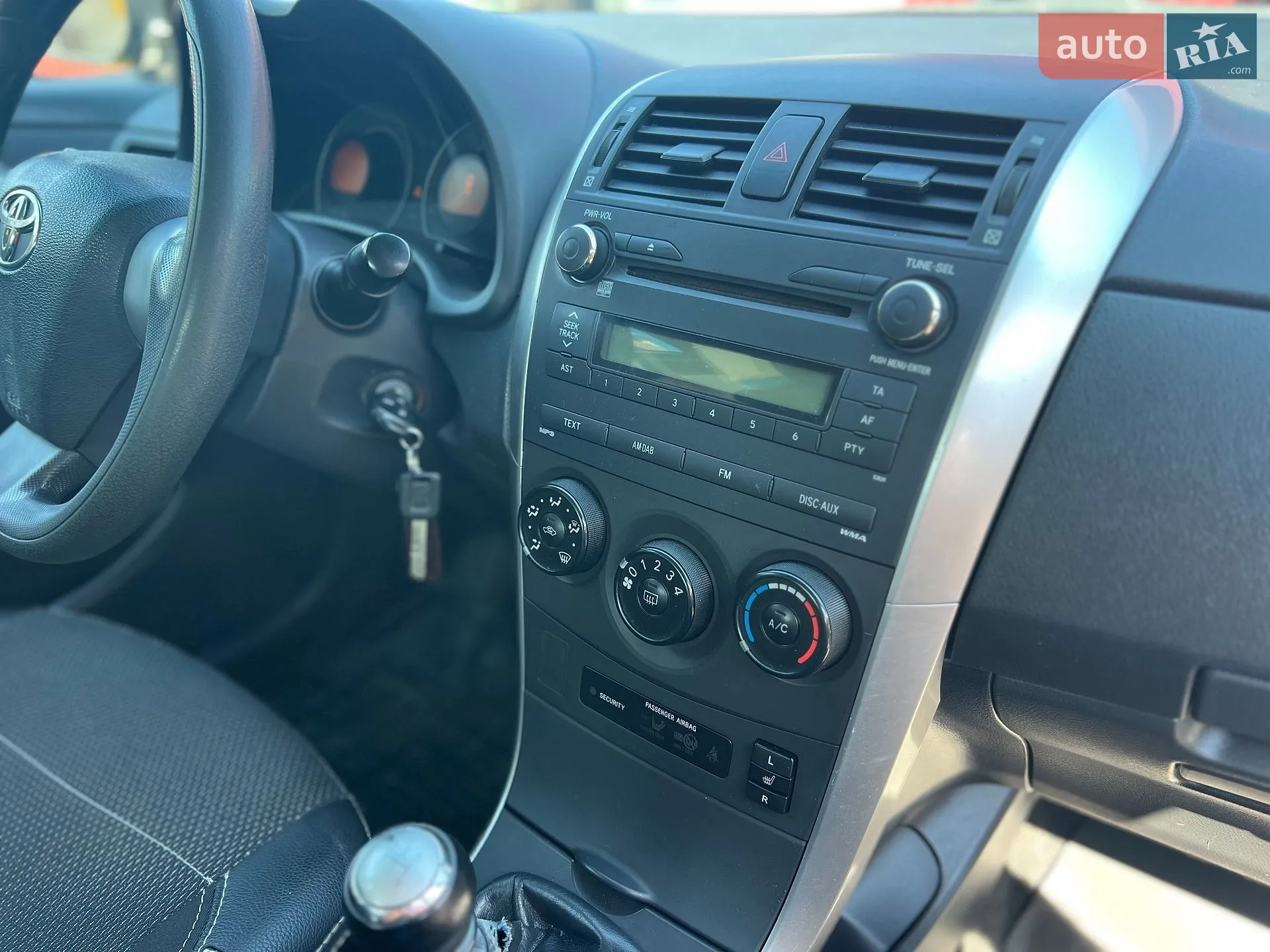 2011 Toyota Corolla - мініатюра 13