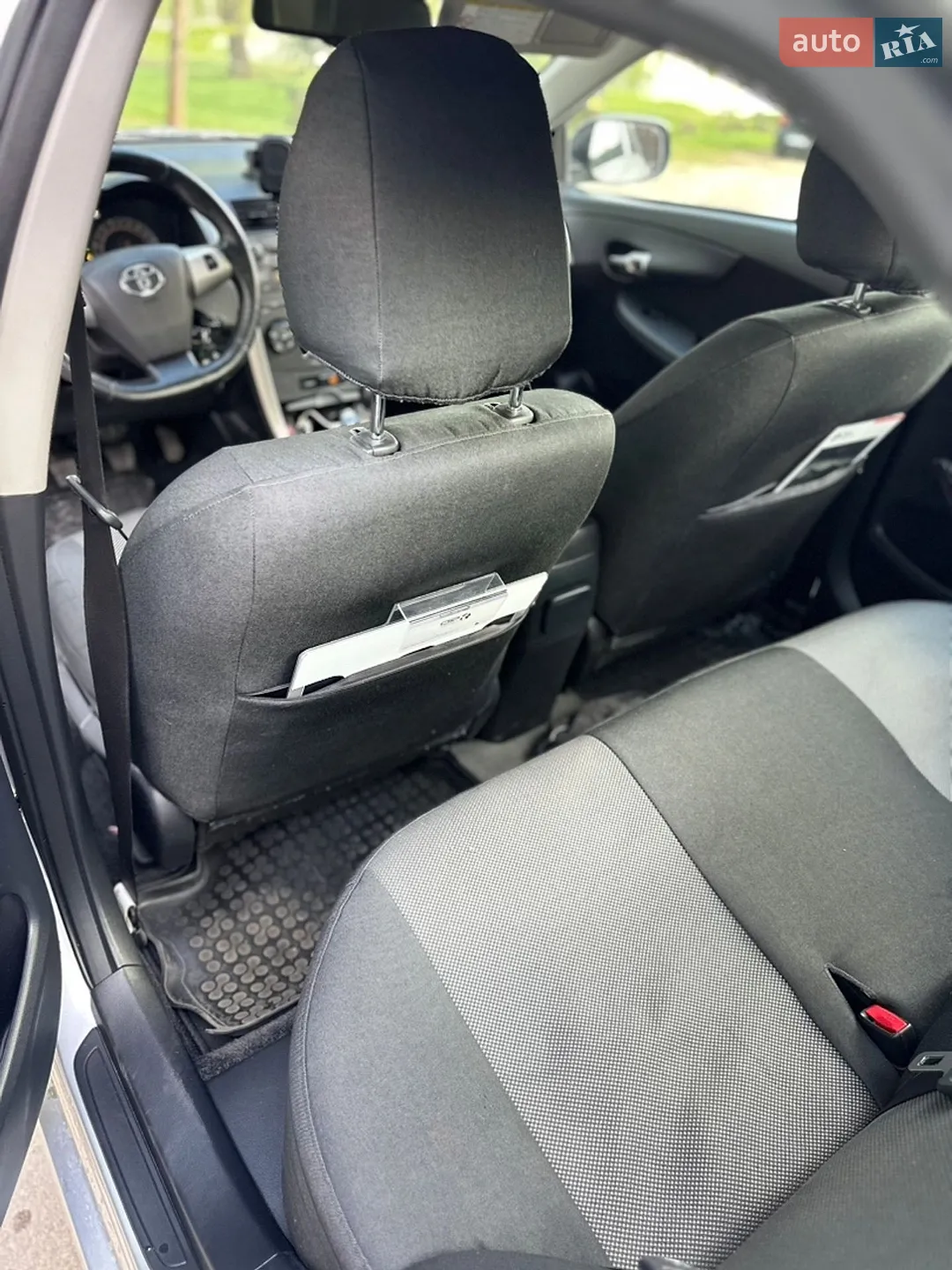 2011 Toyota Corolla - мініатюра 10