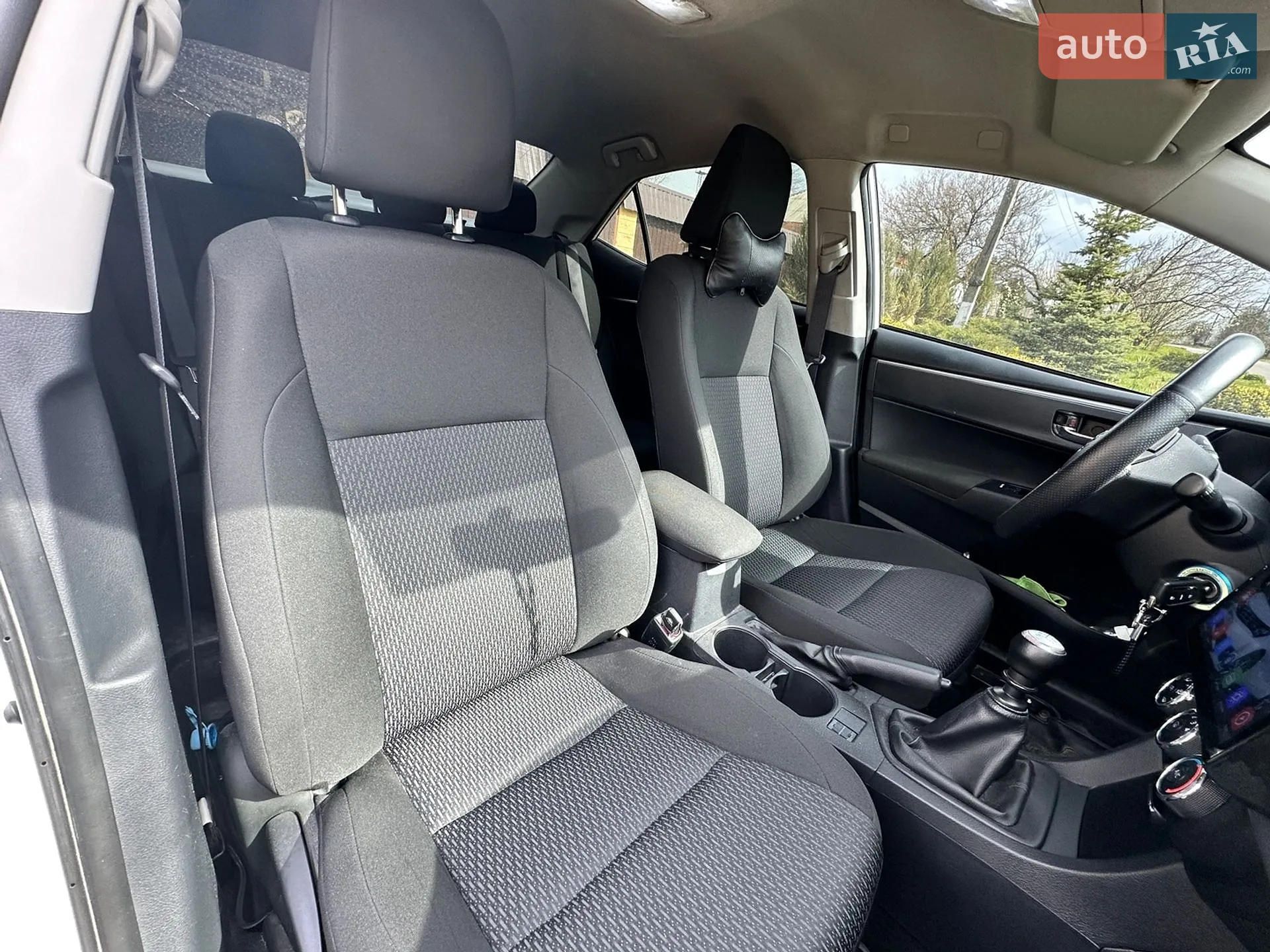 2015 Toyota Corolla - мініатюра 11