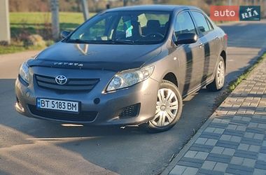 Седан Toyota Corolla 2007 в Києві