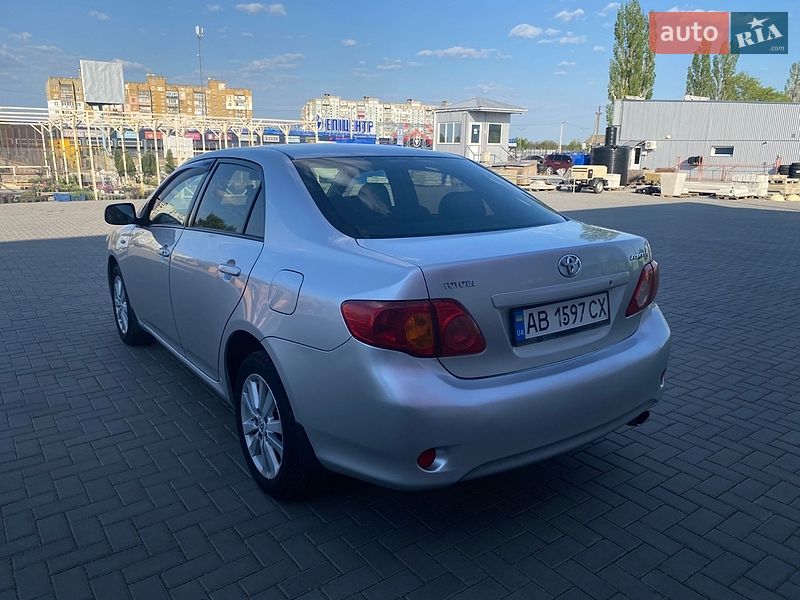 Седан Toyota Corolla 2007 в Первомайске