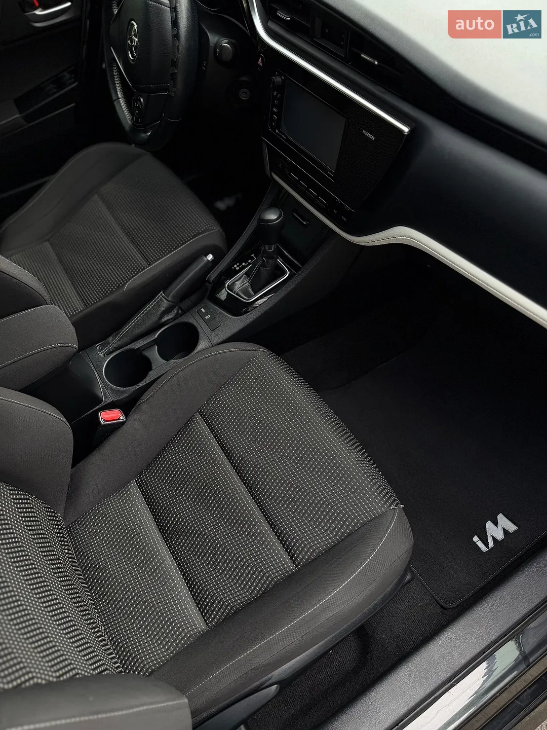 2017 Toyota Corolla - мініатюра 9