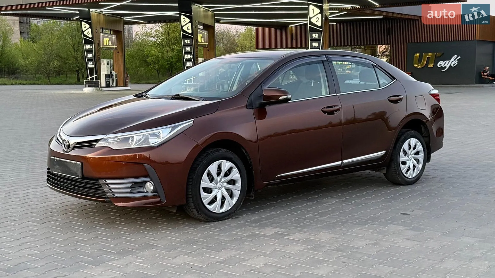 2016 Toyota Corolla - мініатюра 2