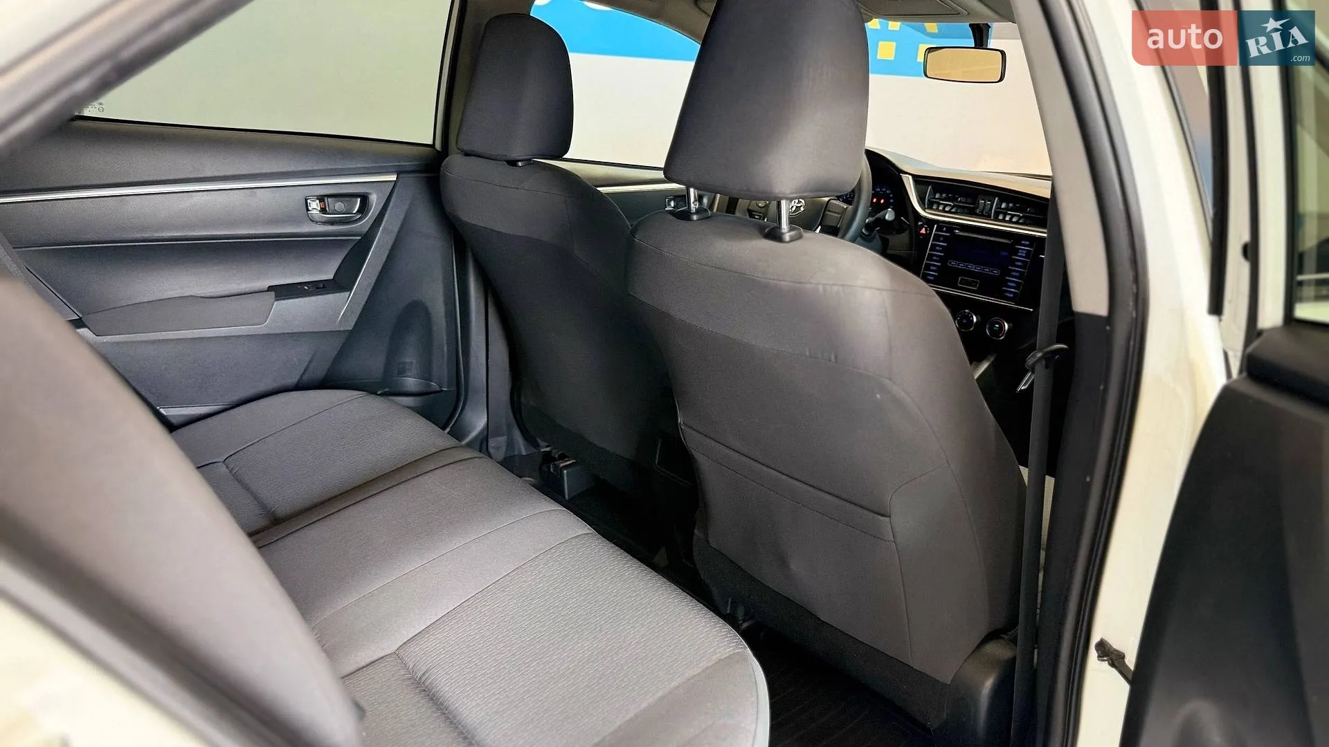 2016 Toyota Corolla - мініатюра 18