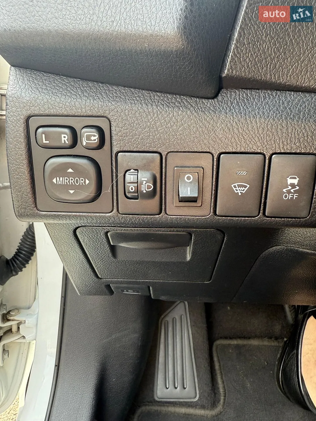 2013 Toyota Corolla - мініатюра 18