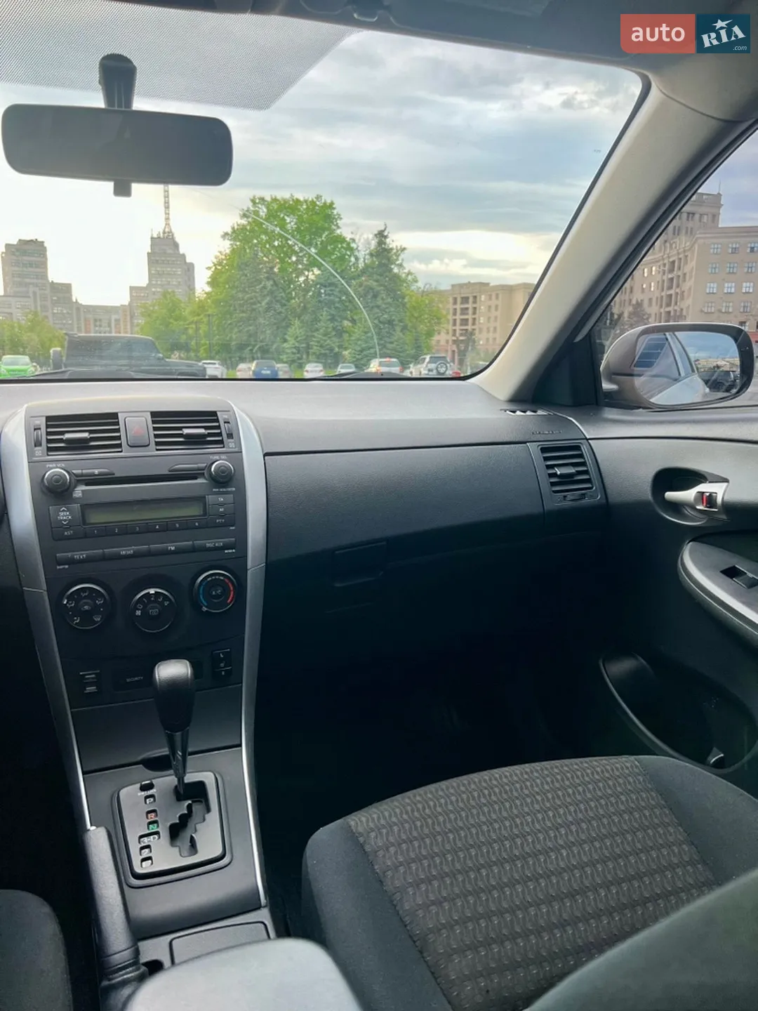 2011 Toyota Corolla - мініатюра 20