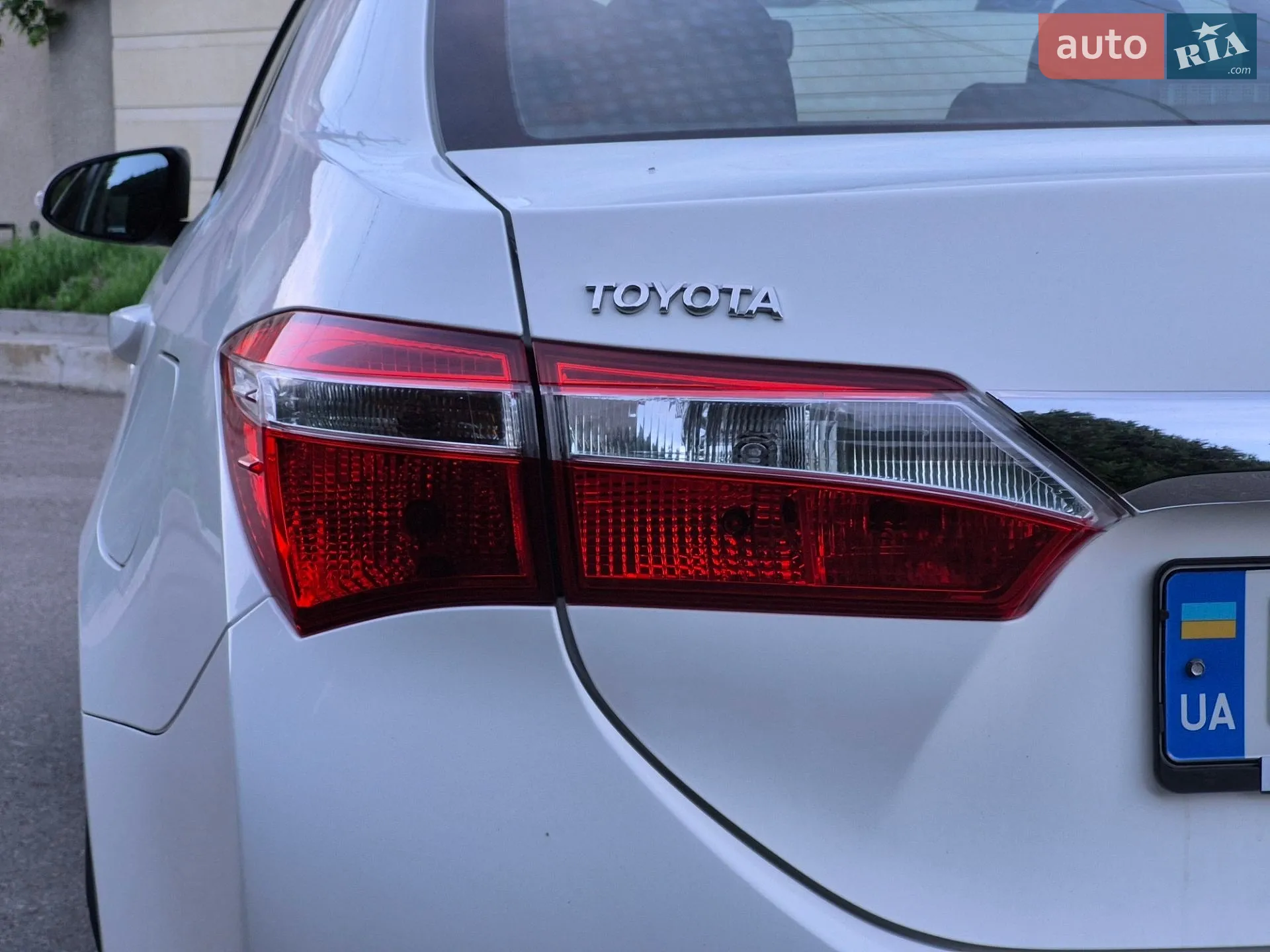 2013 Toyota Corolla - мініатюра 17