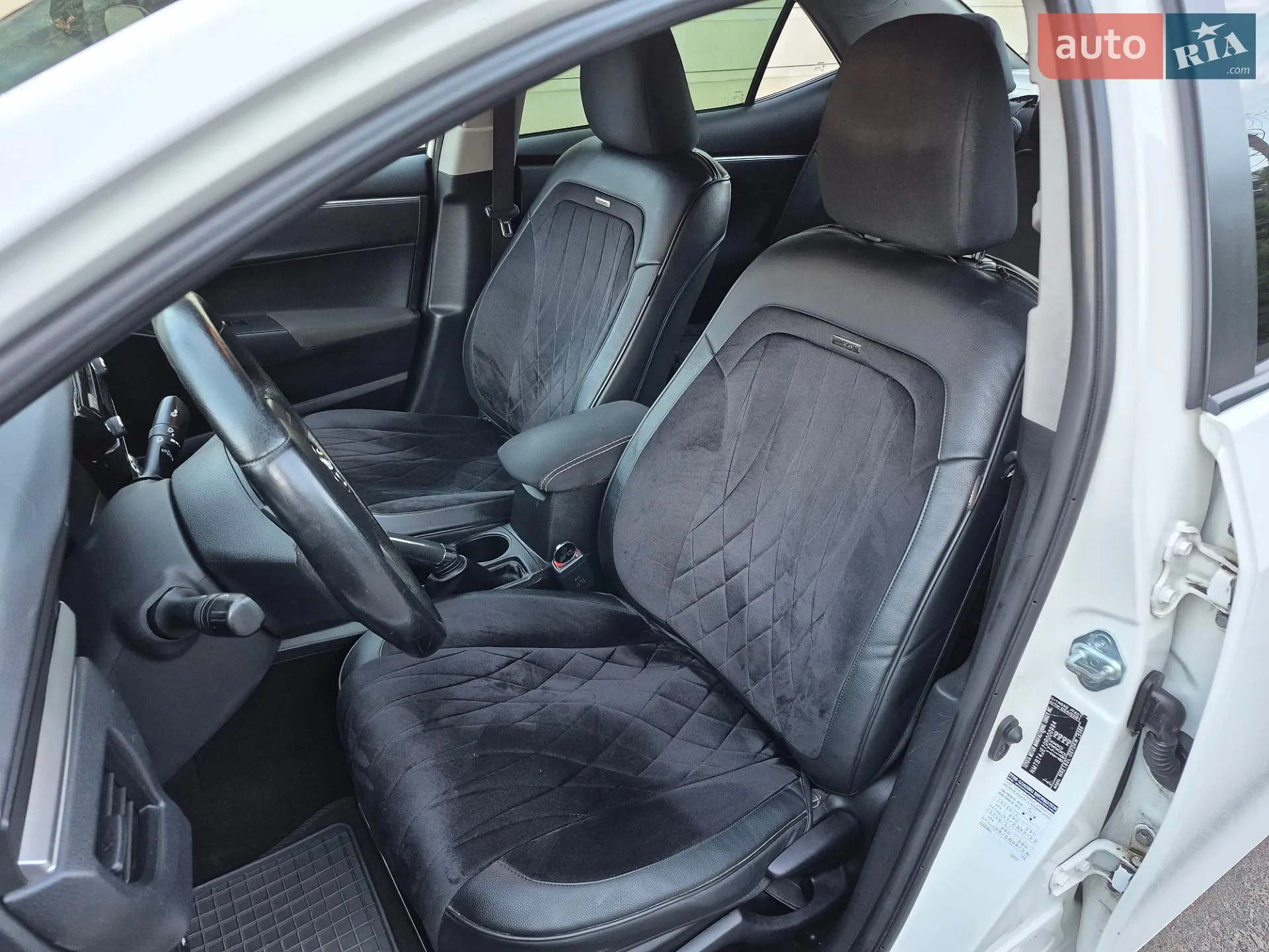 2013 Toyota Corolla - мініатюра 20