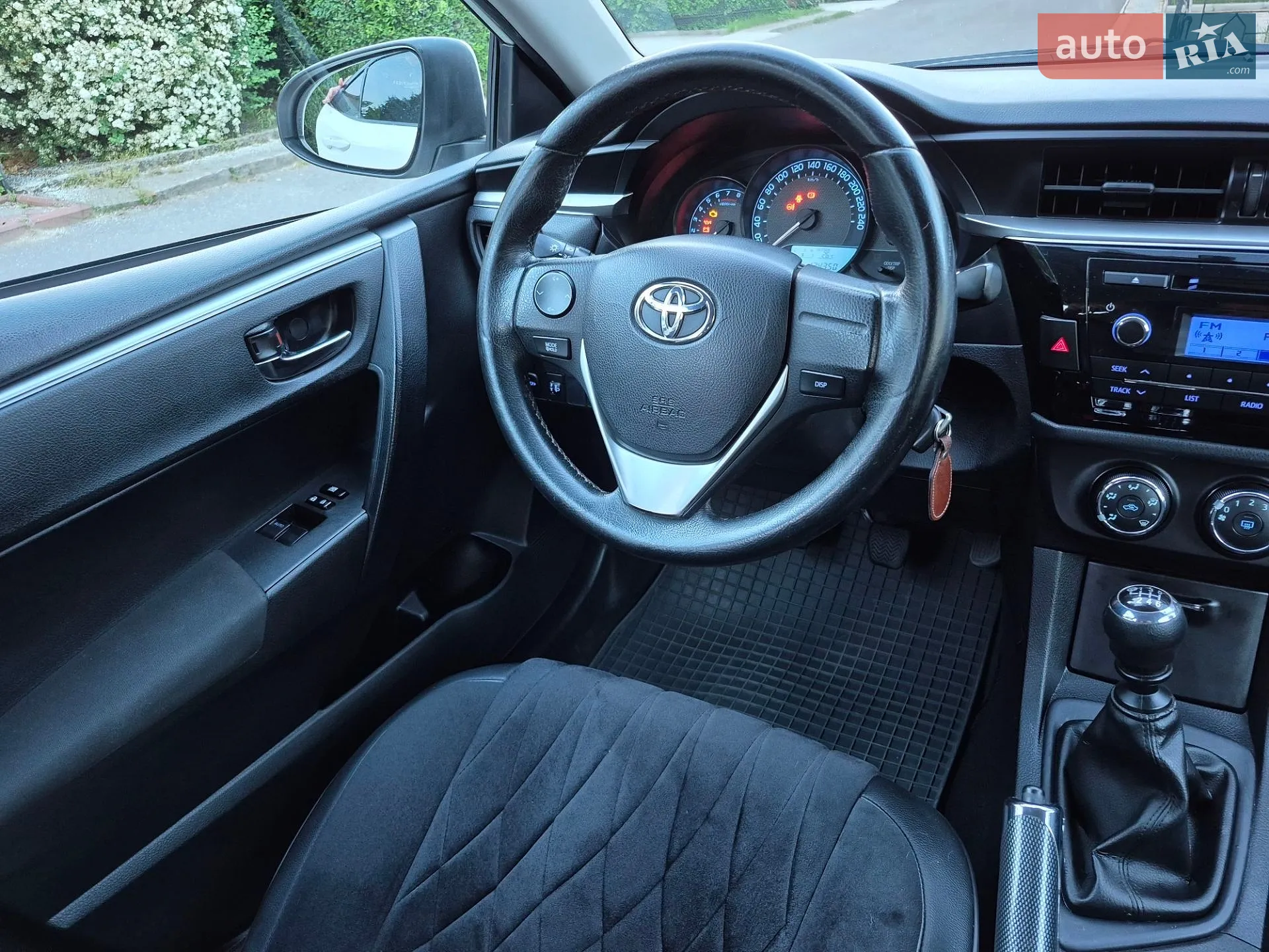 2013 Toyota Corolla - мініатюра 37