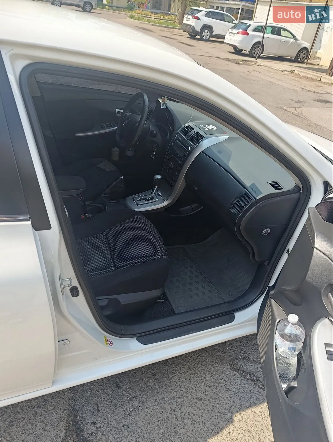 2013 Toyota Corolla - мініатюра 11