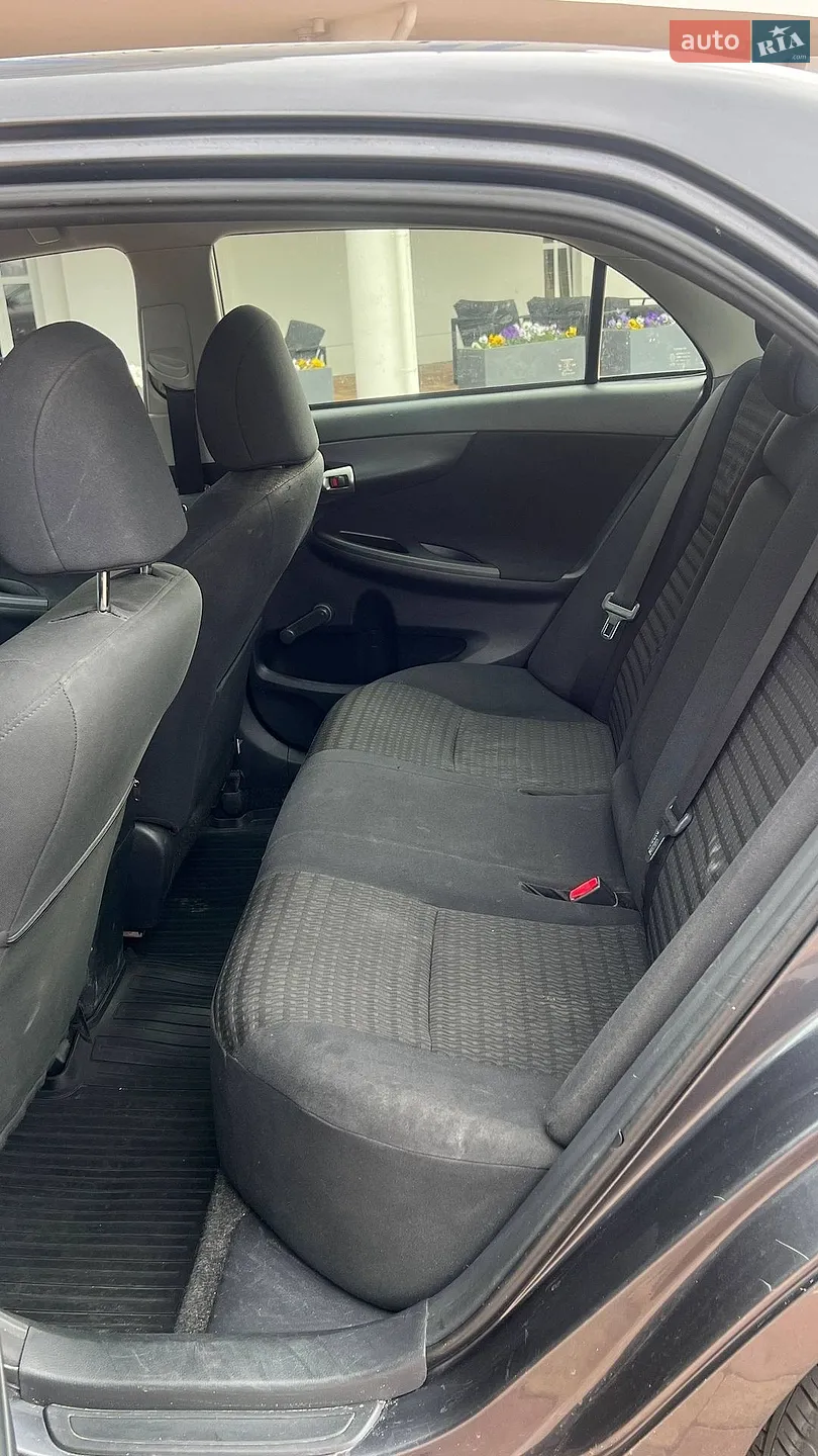 2012 Toyota Corolla - мініатюра 13