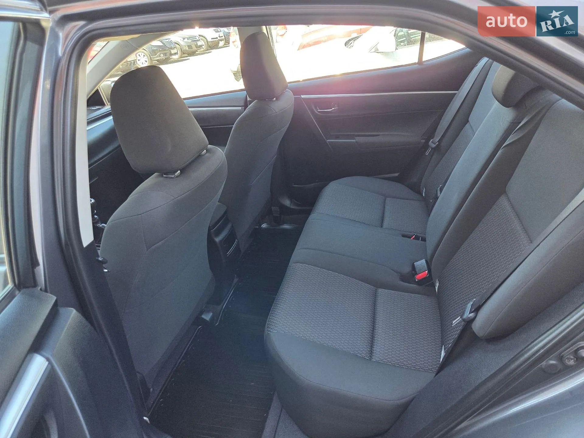 2013 Toyota Corolla - мініатюра 38