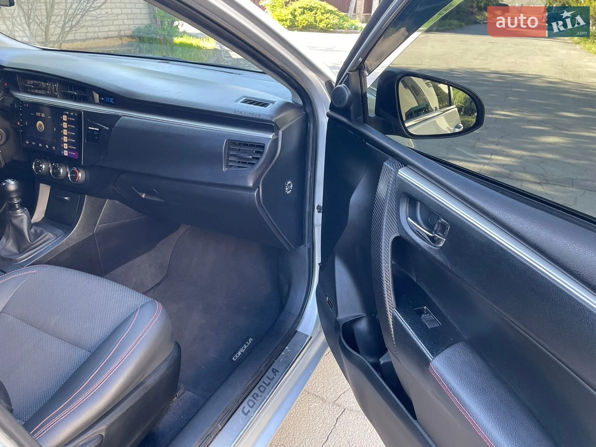 2014 Toyota Corolla - мініатюра 31