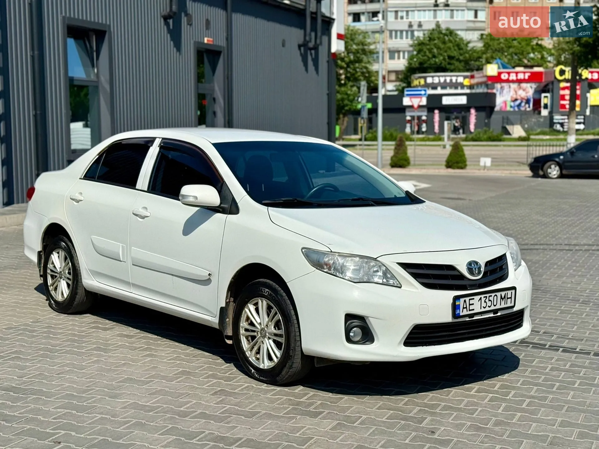 2011 Toyota Corolla - мініатюра 9