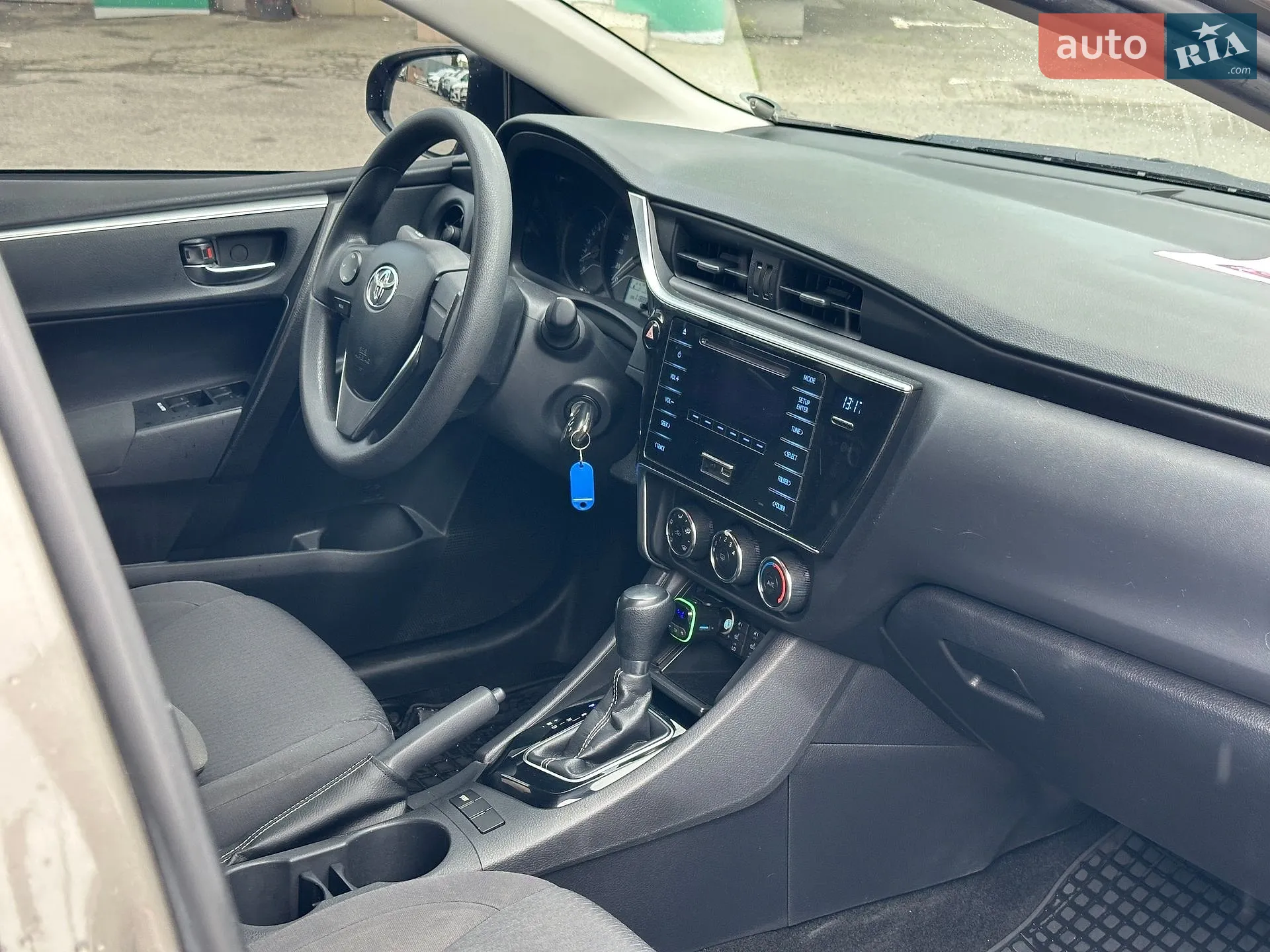 2016 Toyota Corolla - мініатюра 26