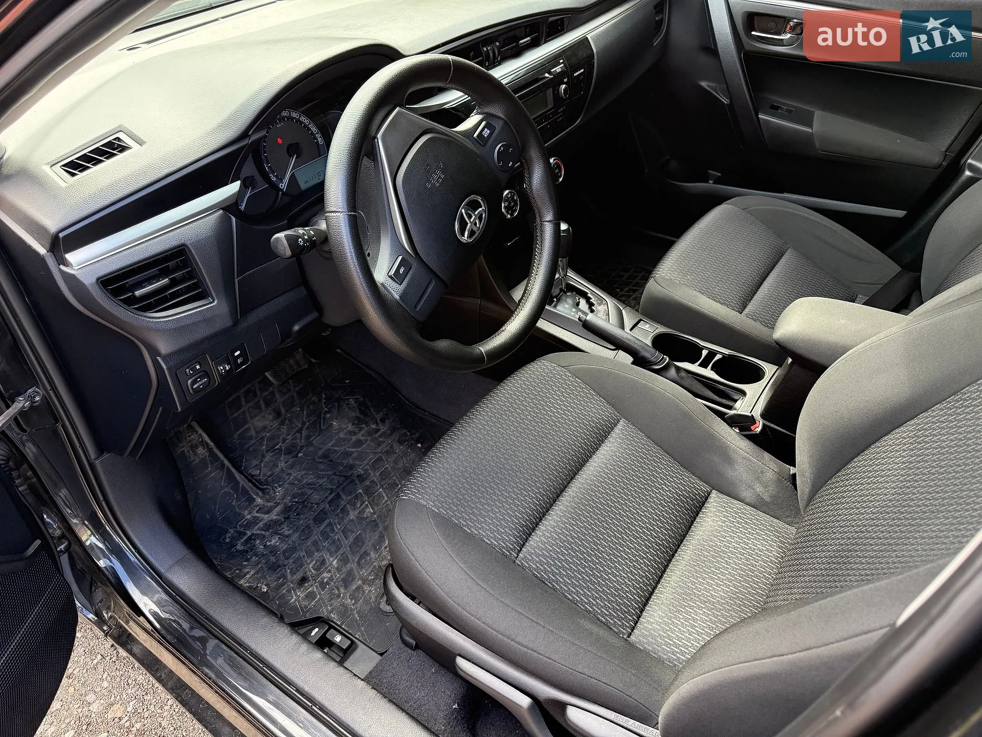 2013 Toyota Corolla - фото 1