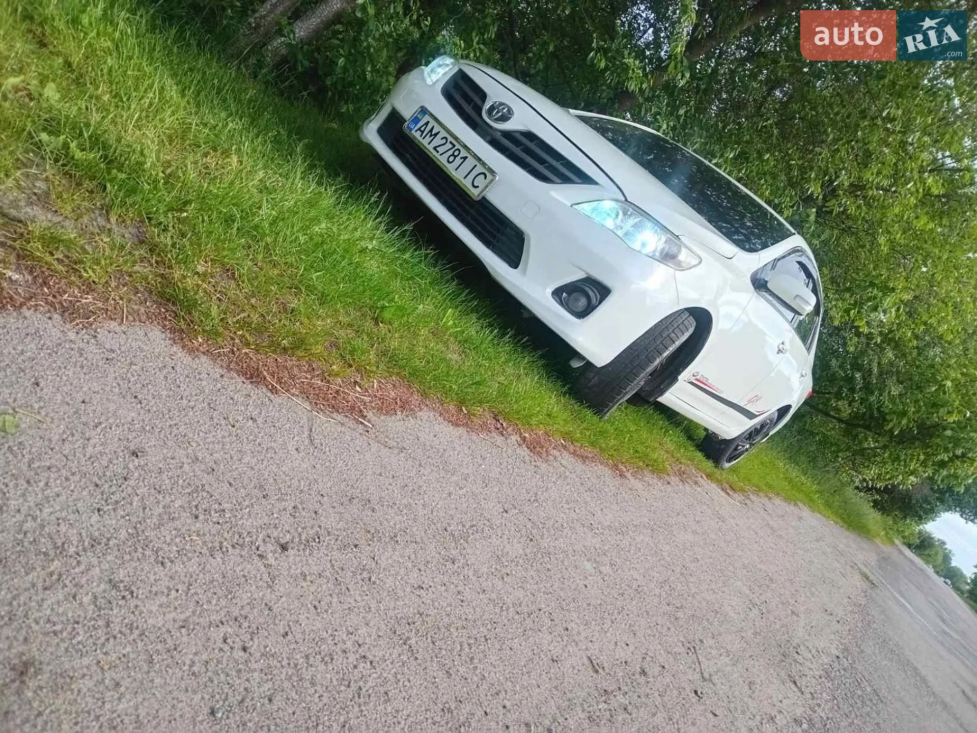 2010 Toyota Corolla - мініатюра 13