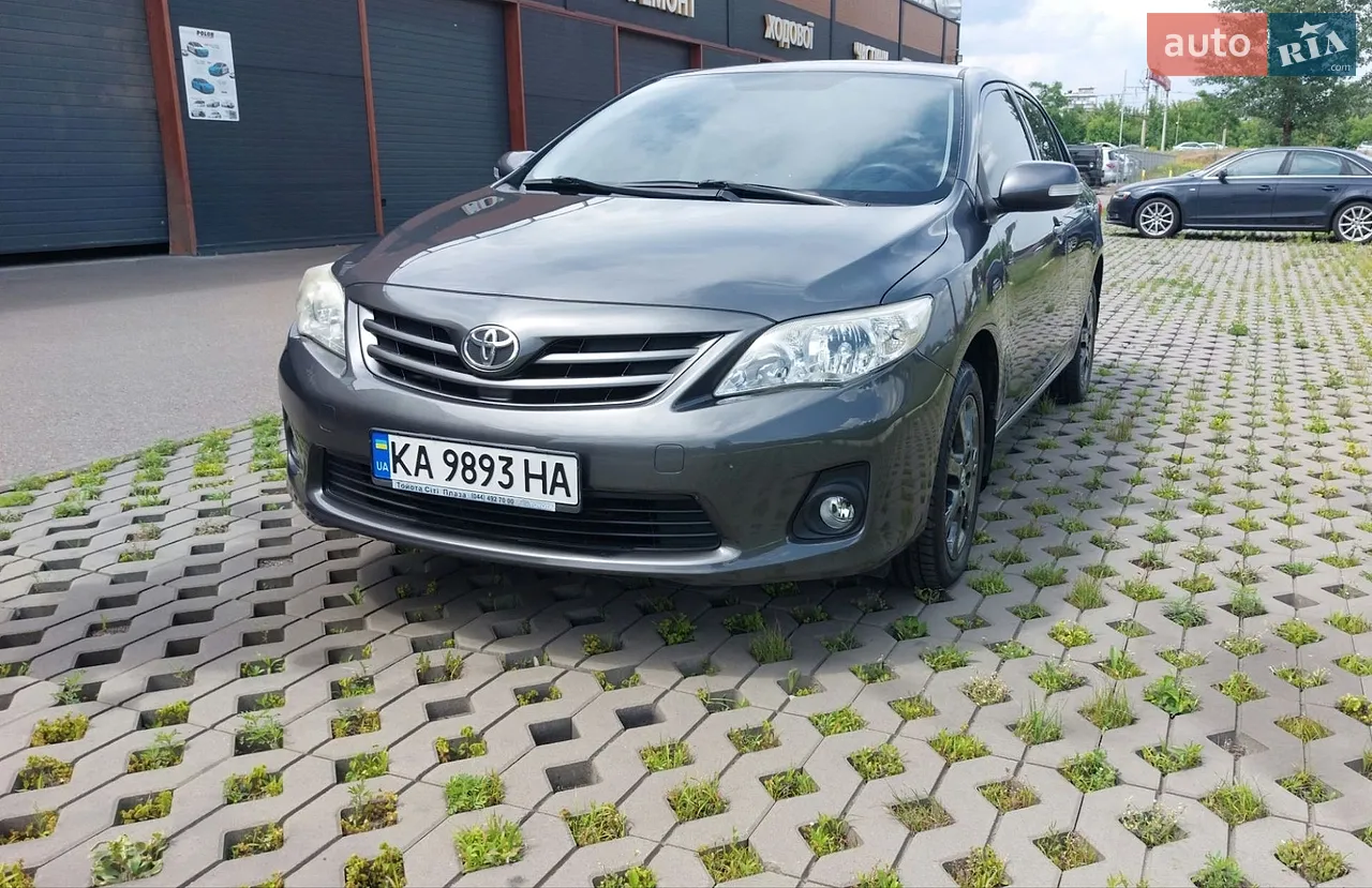 2011 Toyota Corolla - мініатюра 11