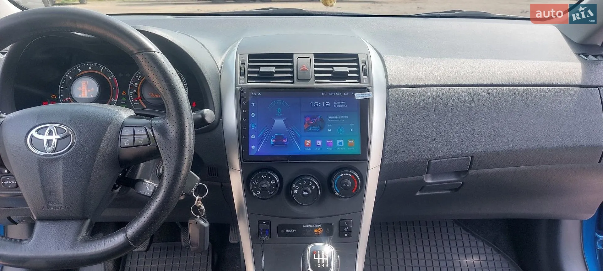 2011 Toyota Corolla - мініатюра 11