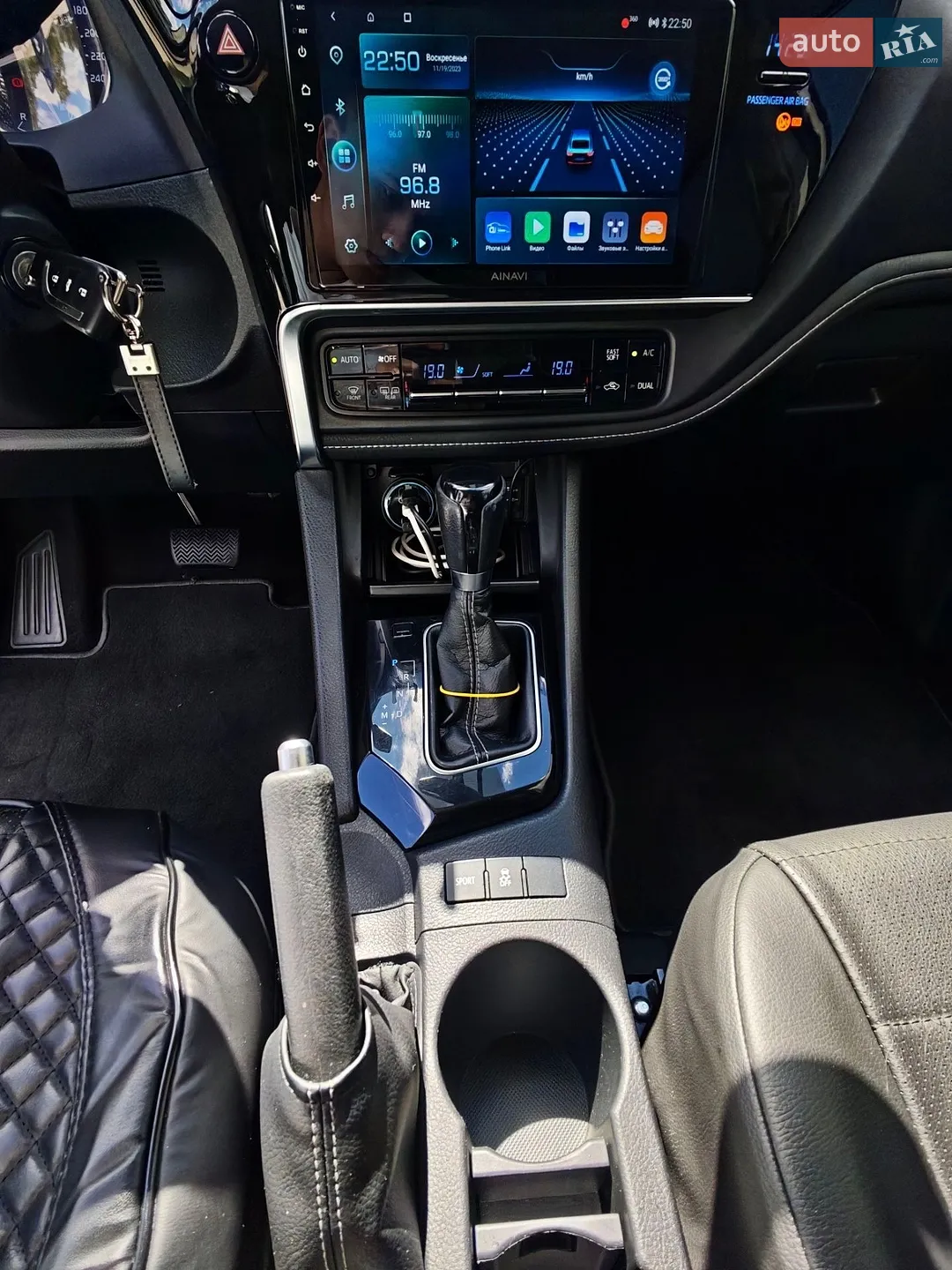 2017 Toyota Corolla - мініатюра 24