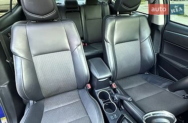 Седан Toyota Corolla 2015 в Киеве