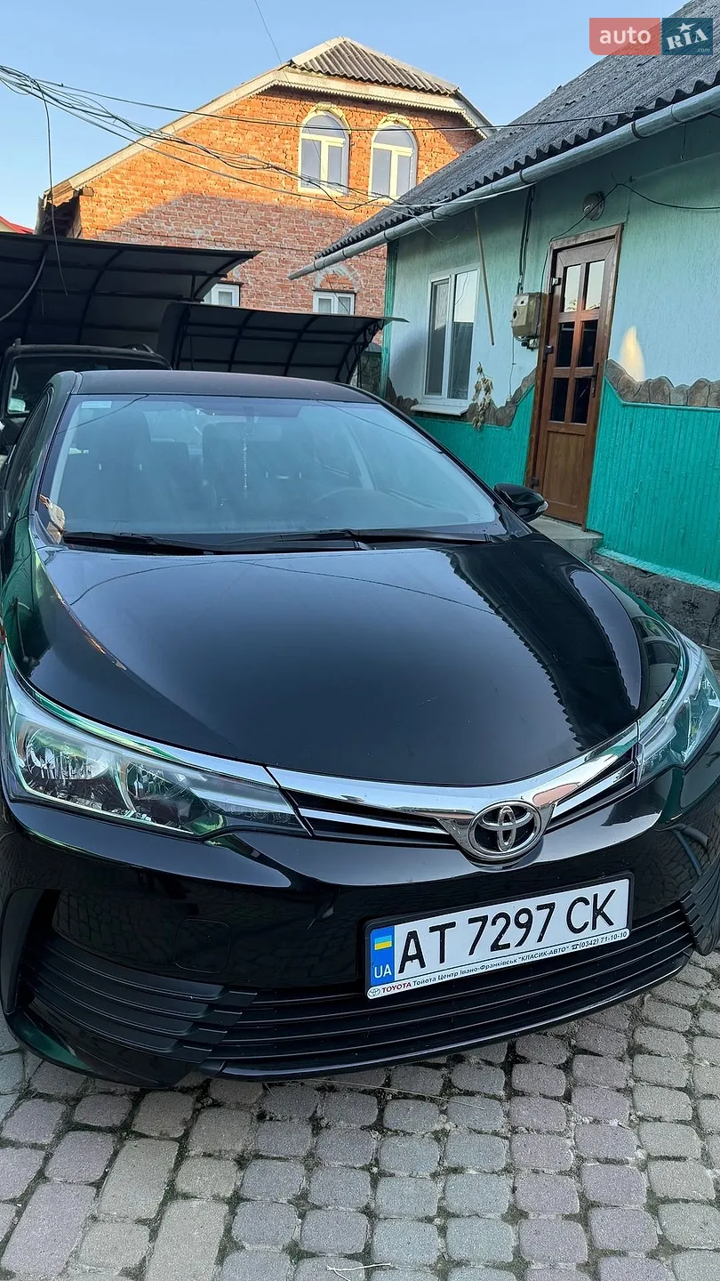 2018 Toyota Corolla - фото 1